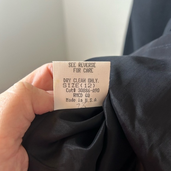 Vintage Laundry by Shelli Segal Evening Dress with Mesh Neckline - Picture 5 of 8